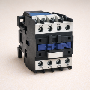 Контактор КМИ-22510 25А в наличии в Астрахани