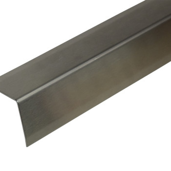 Уголок нержавеющий равнополочный 30х30х5 мм AISI 304 ASTM A484 в наличии в Астрахани