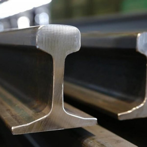 Рельс железнодорожный РП50 152х25000 мм 66 см2 углеродистая сталь 76Т ГОСТ Р 51045-97 в наличии в Астрахани