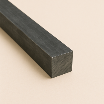 Квадрат стальной горячекатаный 14х14х2000 мм ст3 ГОСТ 2591-2006 в наличии в Астрахани