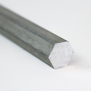 Алюминиевый шестигранник 100 мм Д16 ГОСТ Р 51834-2001 в наличии в Астрахани