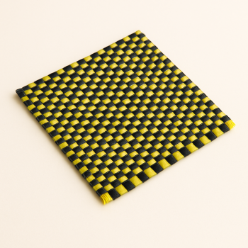 Угле-арамидная ткань 350 г/м2 twill/саржа 1,25 м в наличии в Астрахани